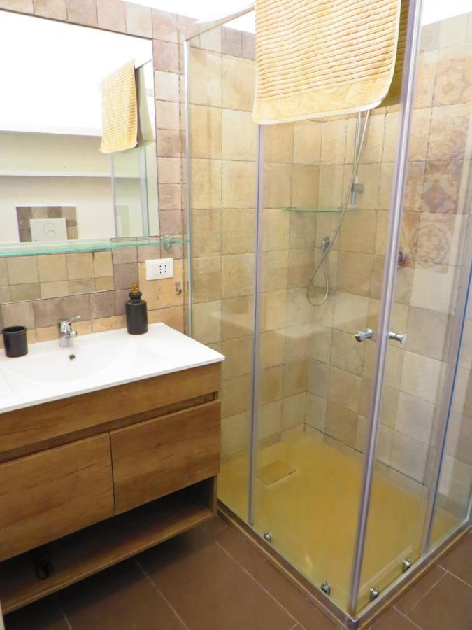 Apartament Lemontreeqse Quartu SantʼElena Zewnętrze zdjęcie