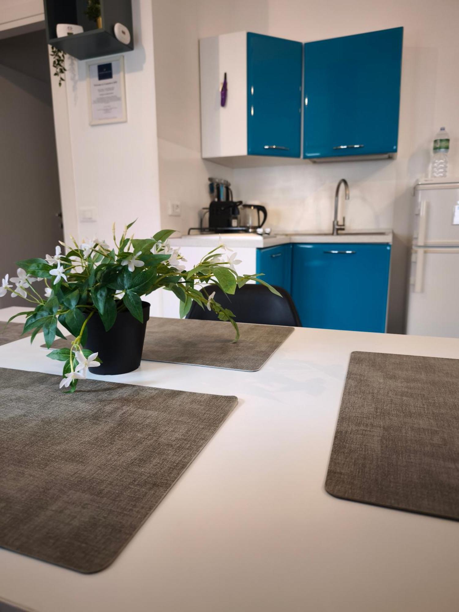 Apartament Lemontreeqse Quartu SantʼElena Zewnętrze zdjęcie