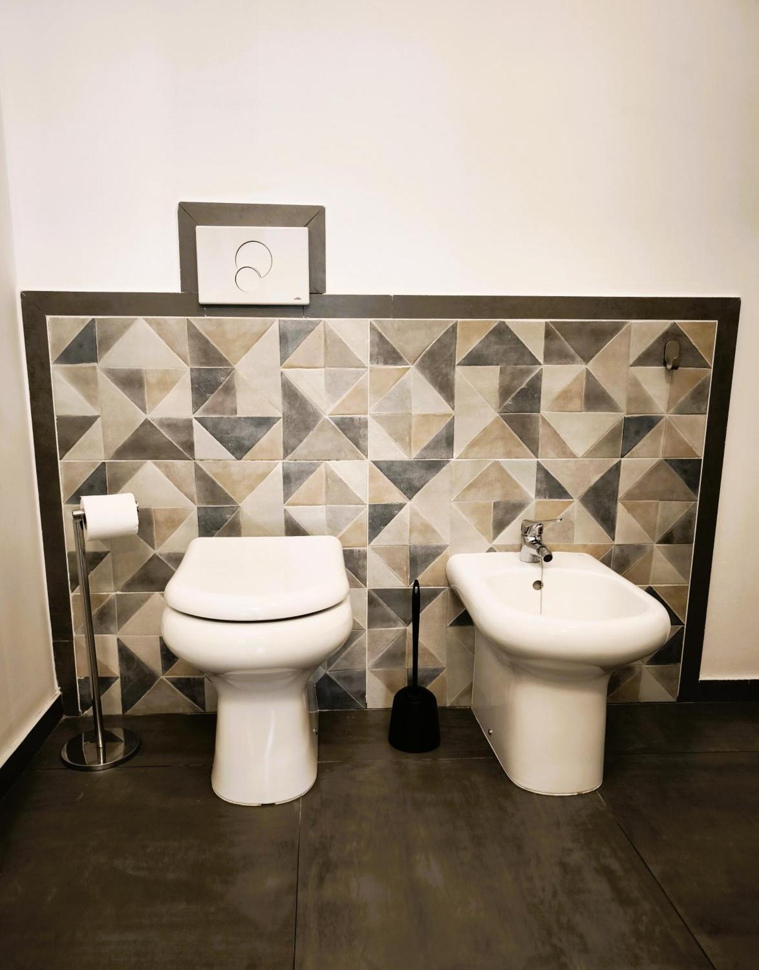 Apartament Lemontreeqse Quartu SantʼElena Zewnętrze zdjęcie