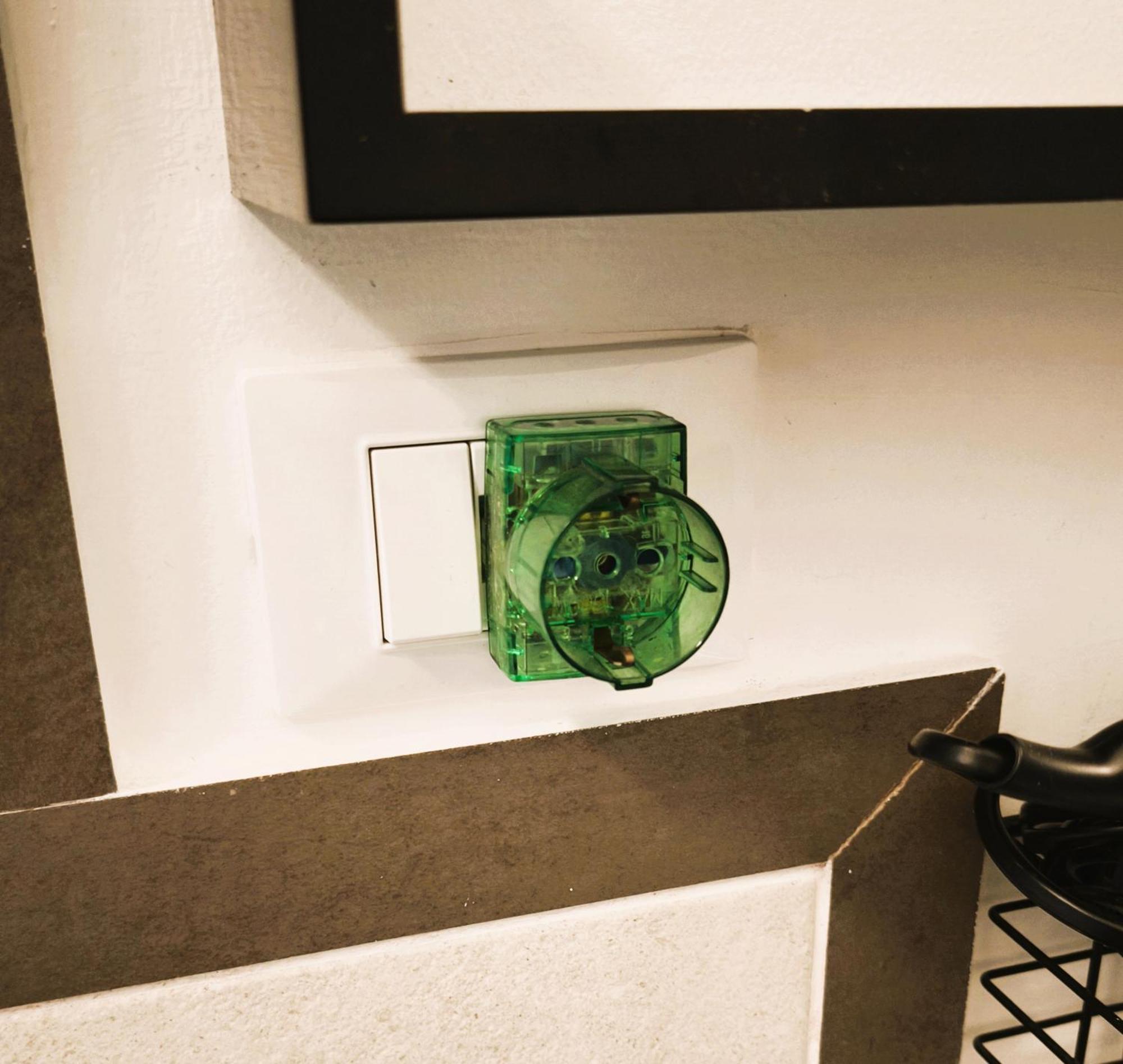 Apartament Lemontreeqse Quartu SantʼElena Zewnętrze zdjęcie